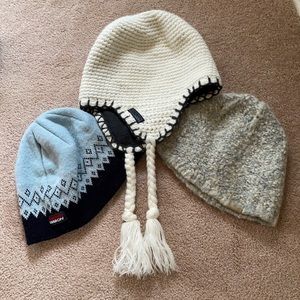 Burton winter wool hat plus other hats bundle